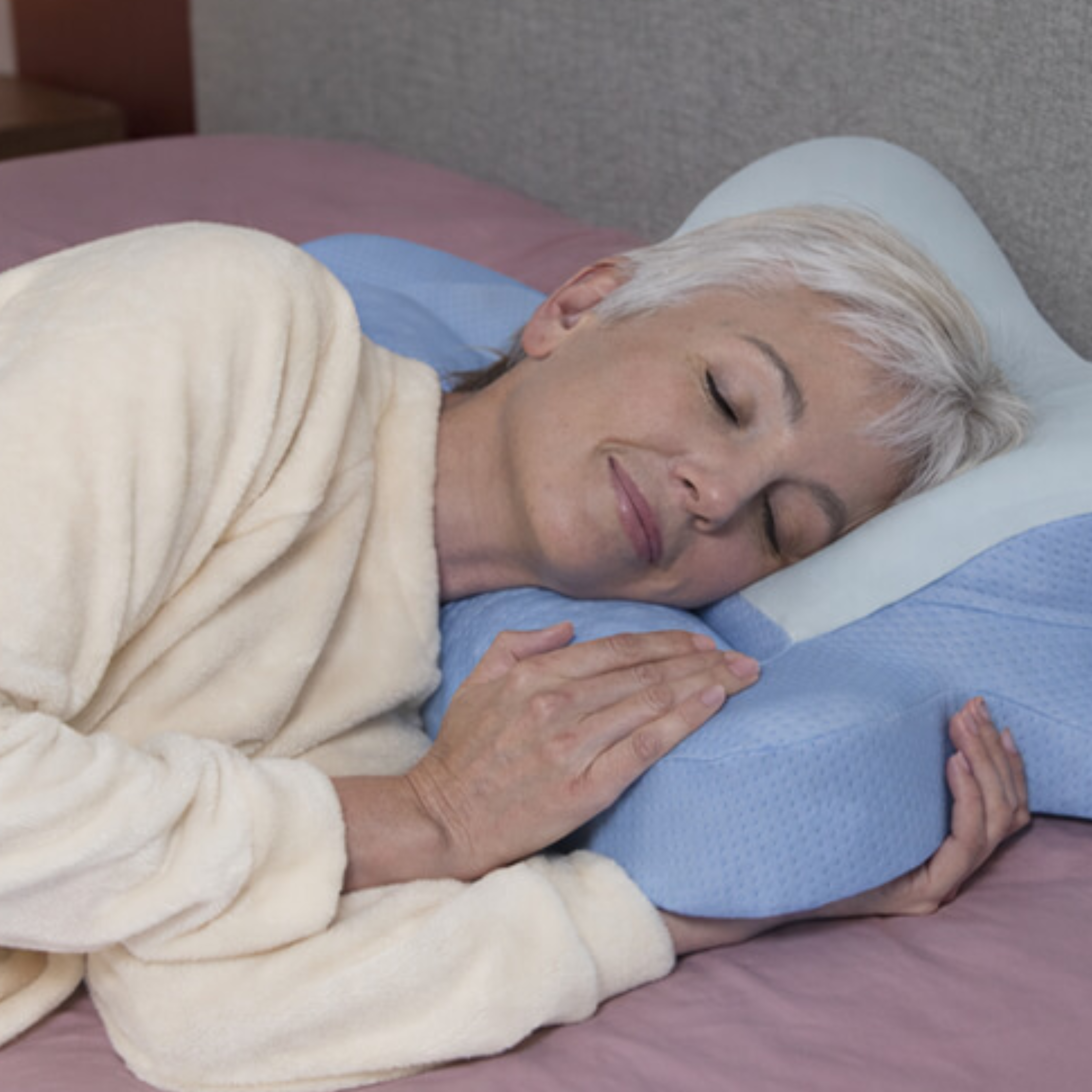 Melara Pro Pillow reviews Sarah L.